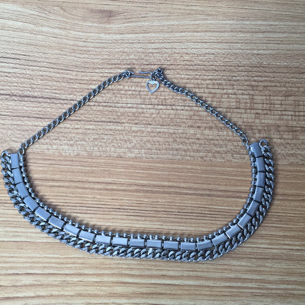 Vintage 1960s silver necklace
